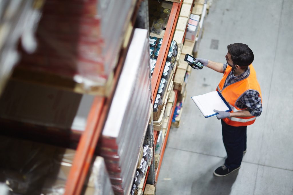 4 Huge Benefits of Warehouse Management Systems