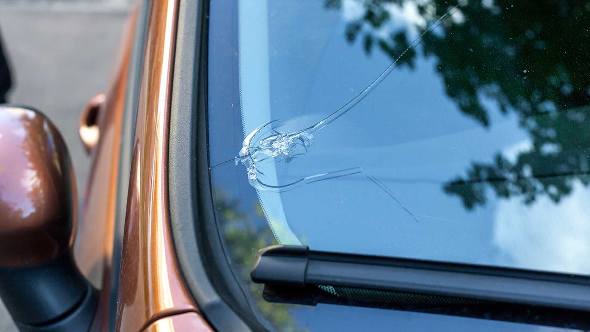 6 Tips To Find The Best Windshield Repair » TechDailyTimes